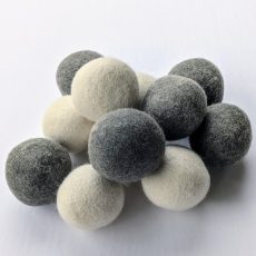Organic Wool Dryer Balls from gimme the good stuff